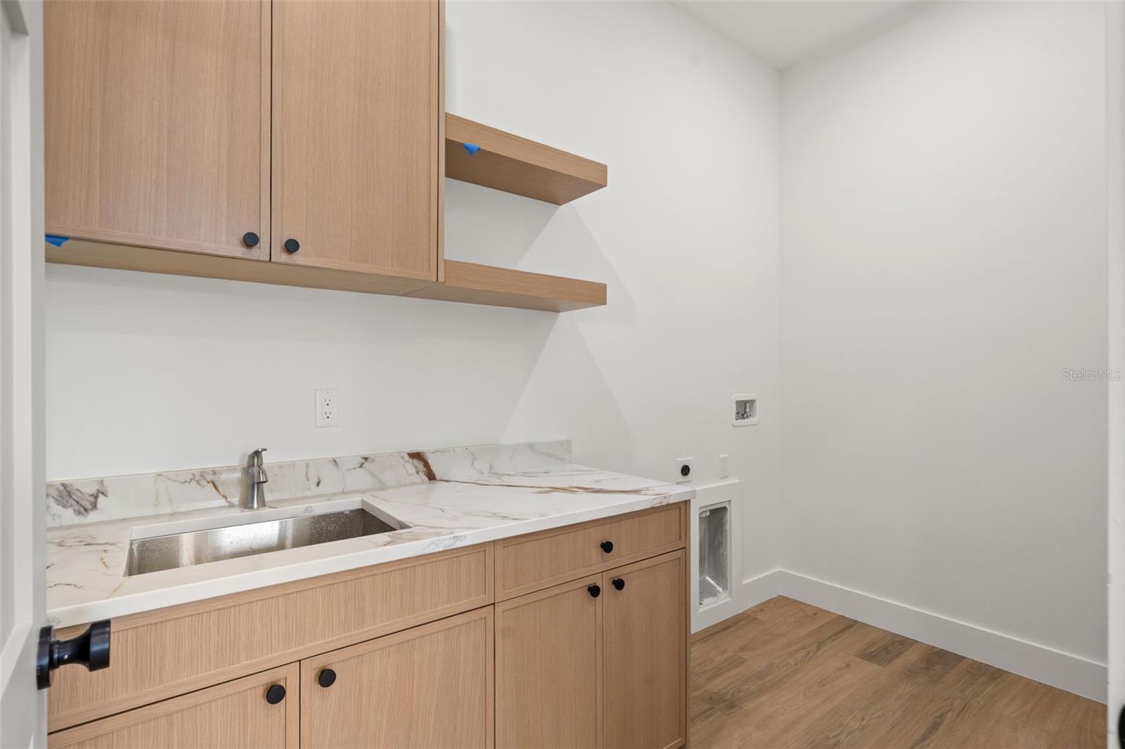 5203 N 9TH ST — photo 47