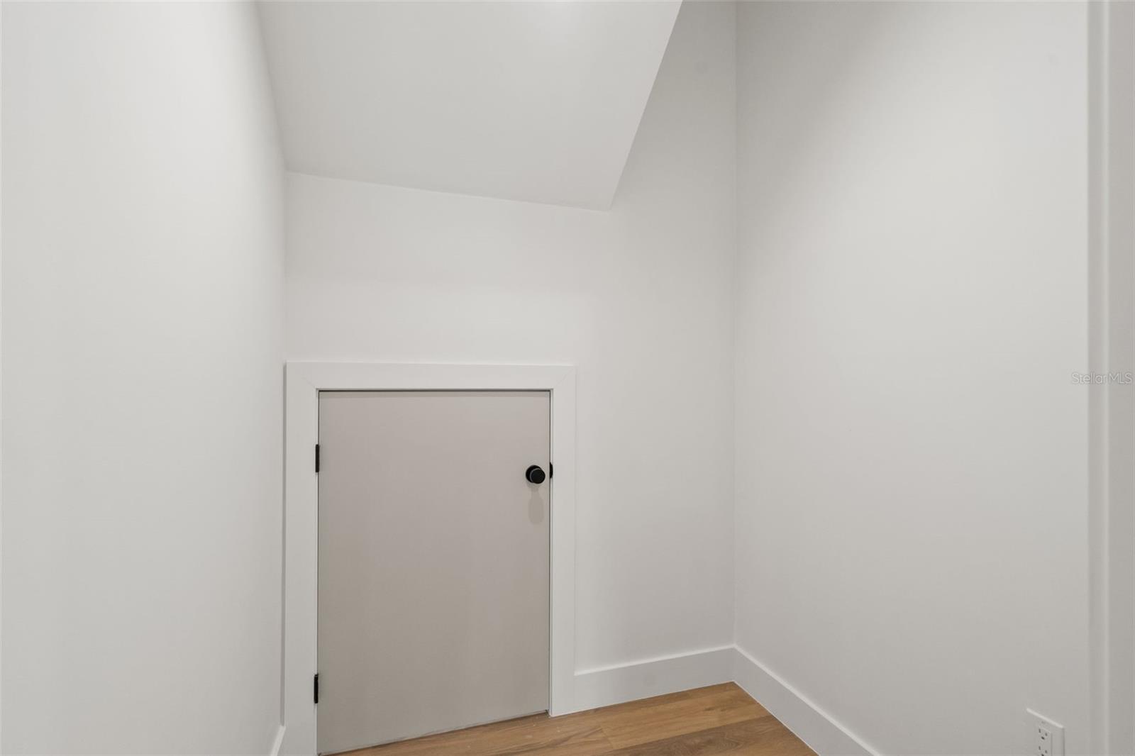 5203 N 9TH ST — photo 17