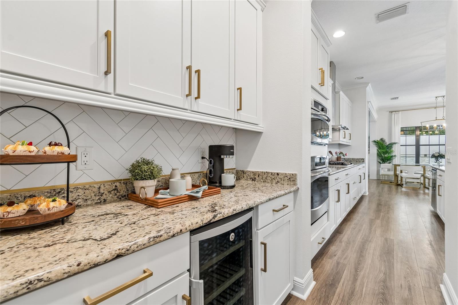 2719 CALVANO DR — photo 46