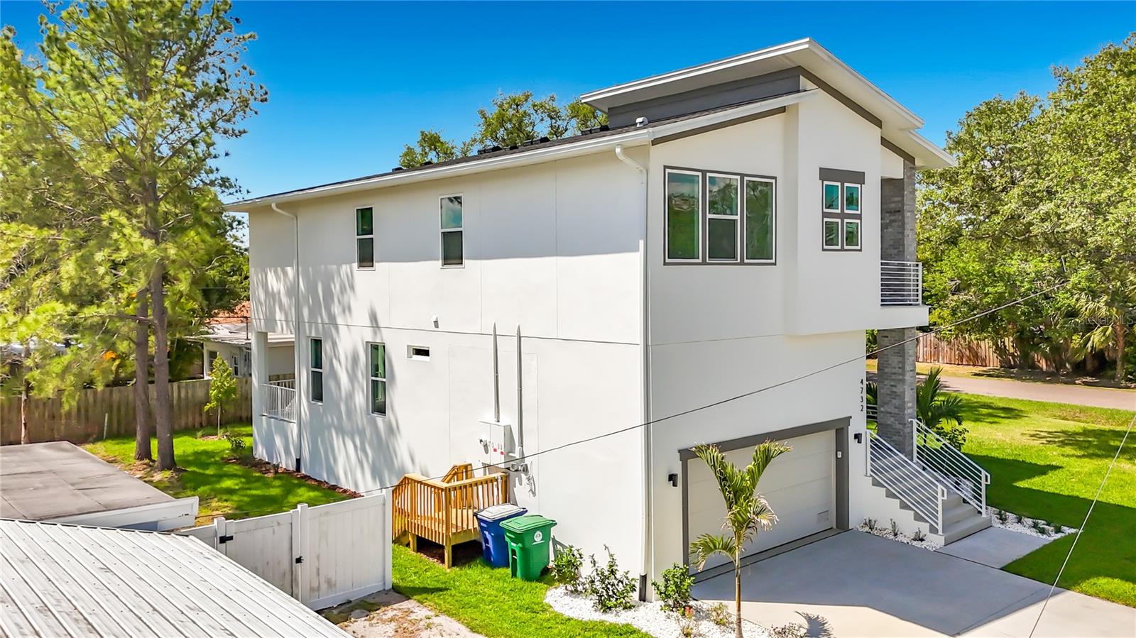 4732 W WALLCRAFT AVE — photo 9