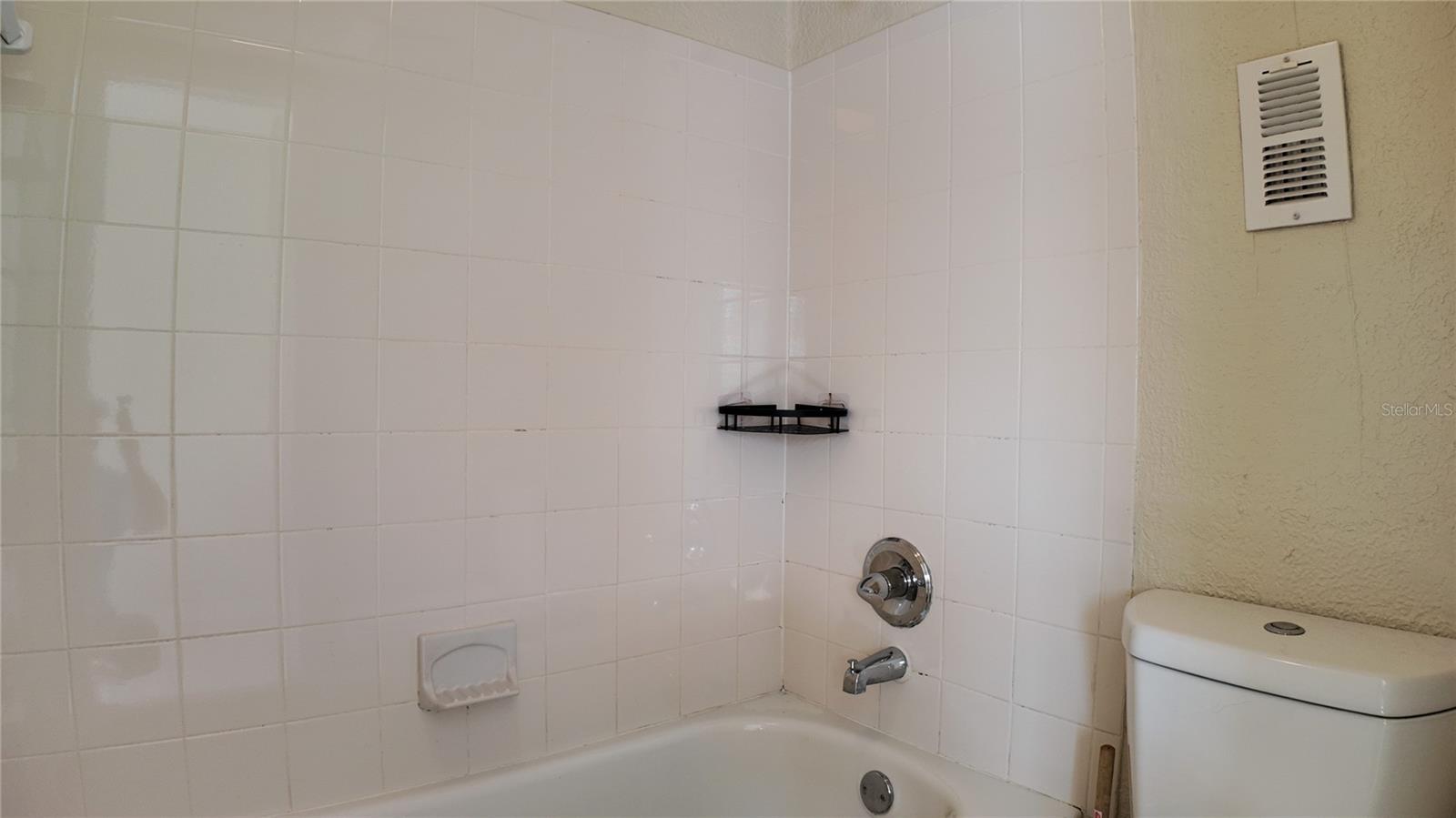 8512 OLEANDER FLOWER LN #101C — photo 19
