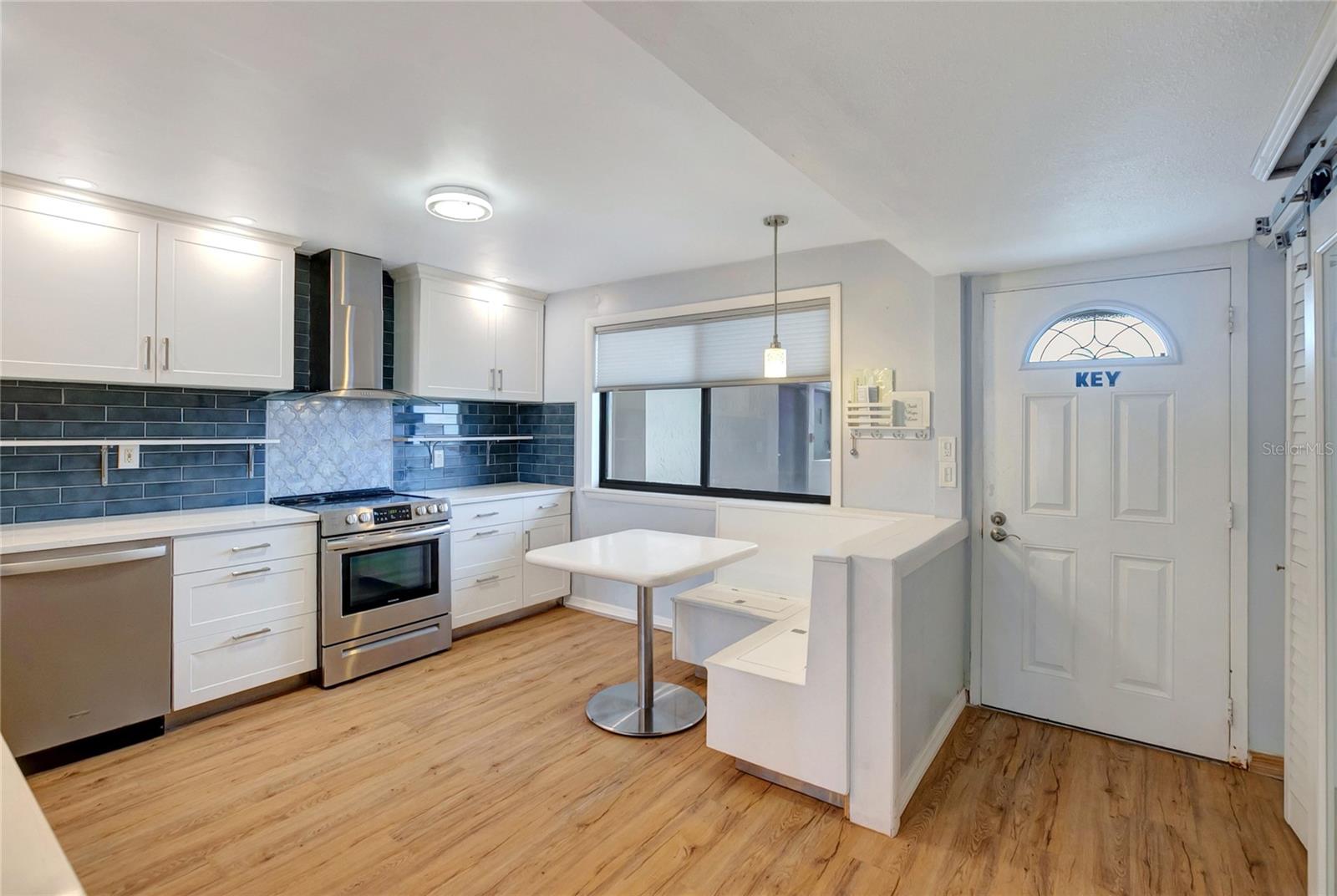 1581 GULF BLVD #302N — photo 3