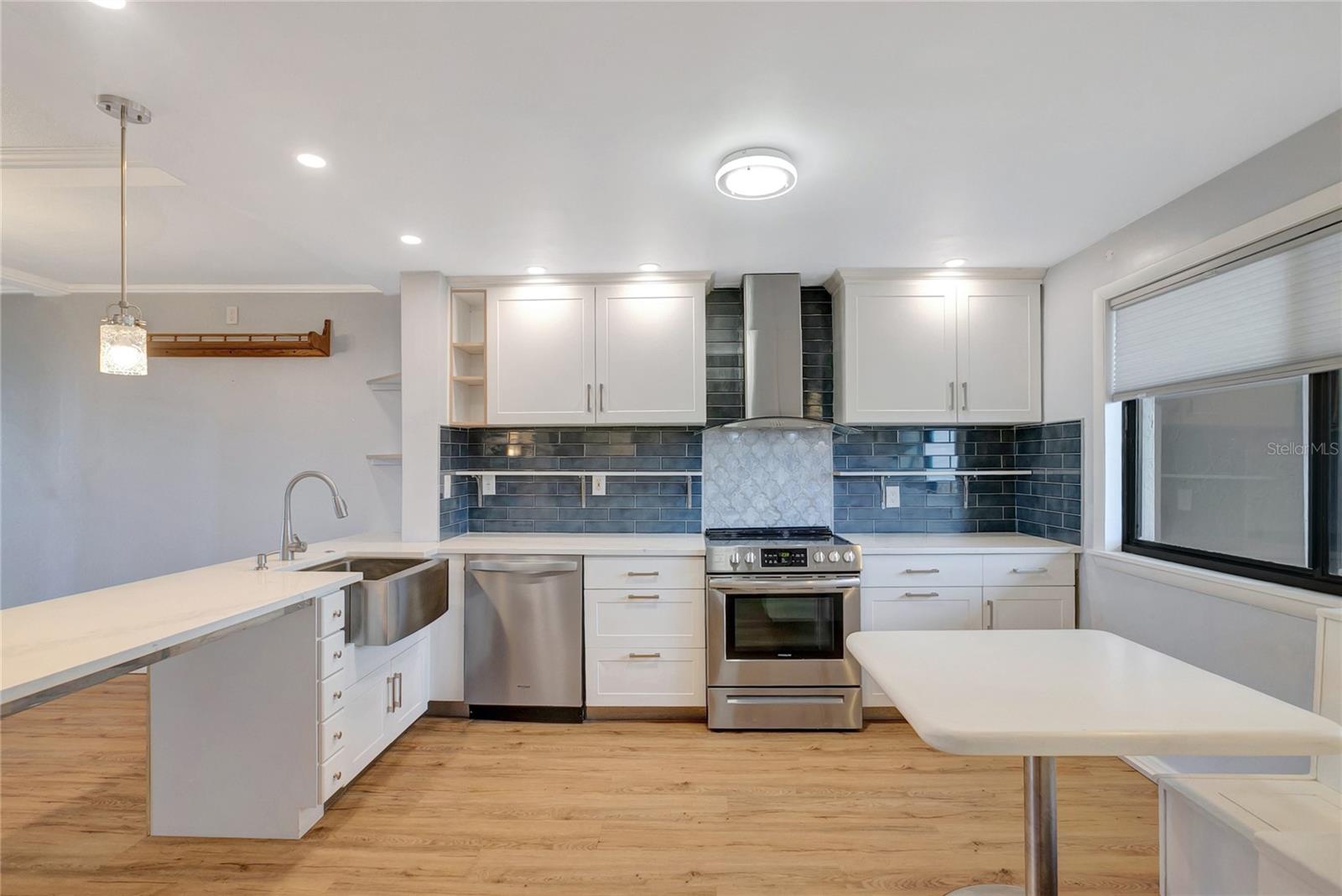 1581 GULF BLVD #302N — photo 4