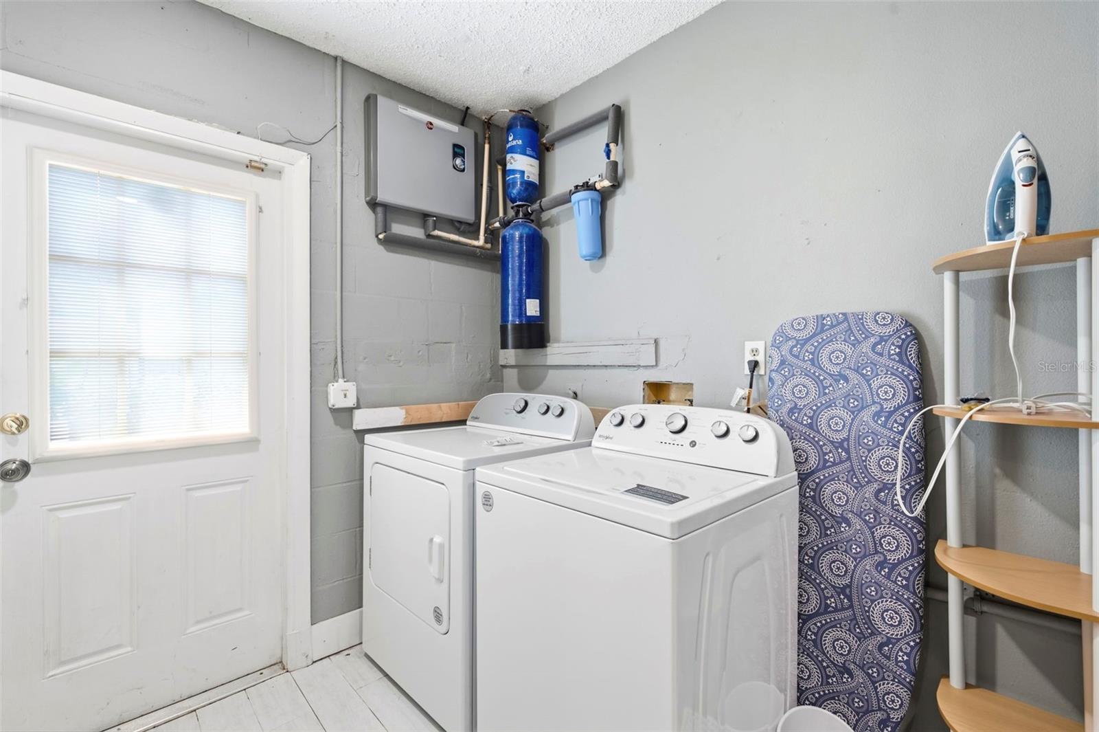 2460 BEACON GROVES BLVD — photo 9