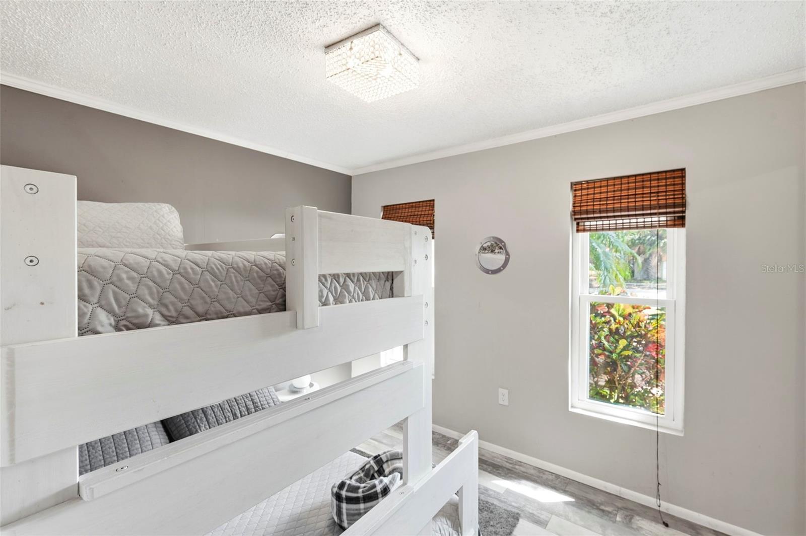 2460 BEACON GROVES BLVD — photo 34