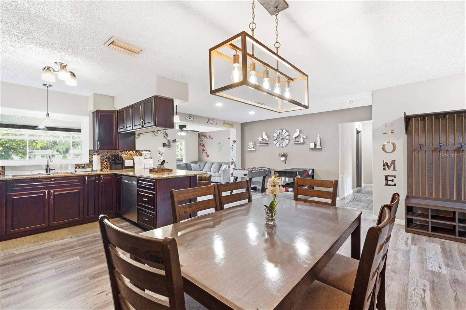 2460 BEACON GROVES BLVD — photo 12