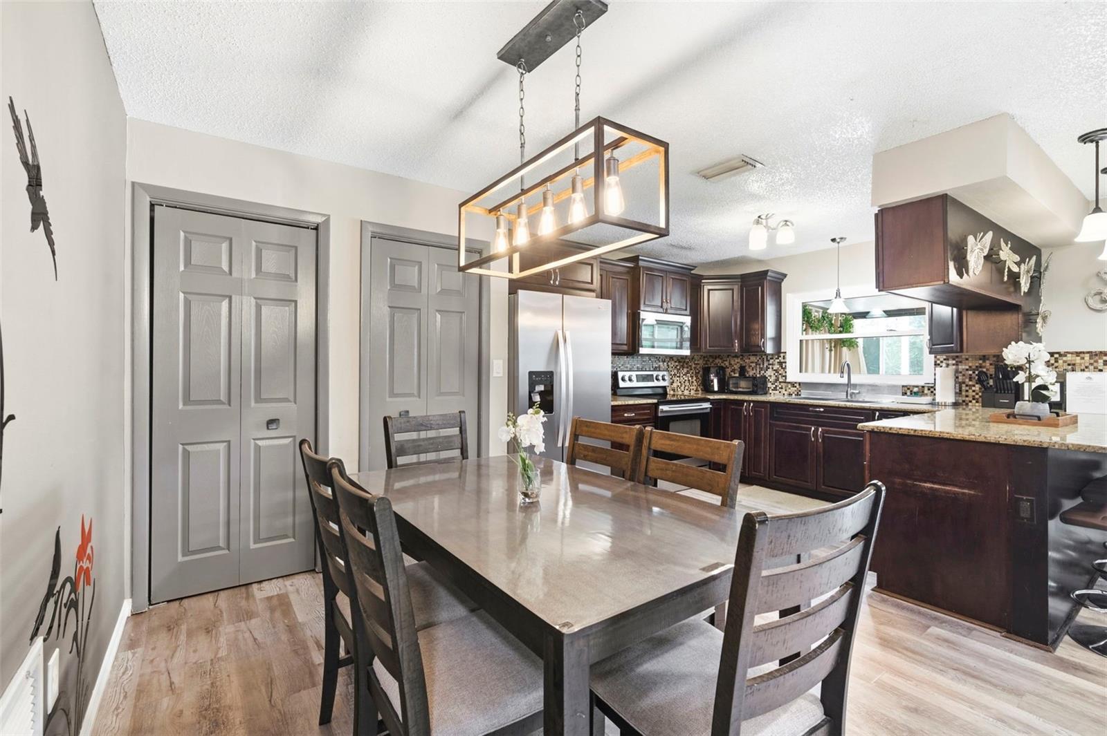 2460 BEACON GROVES BLVD — photo 11