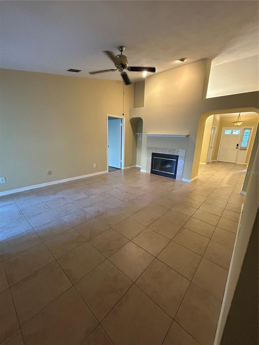 9673 FOX HEARST RD — photo 3