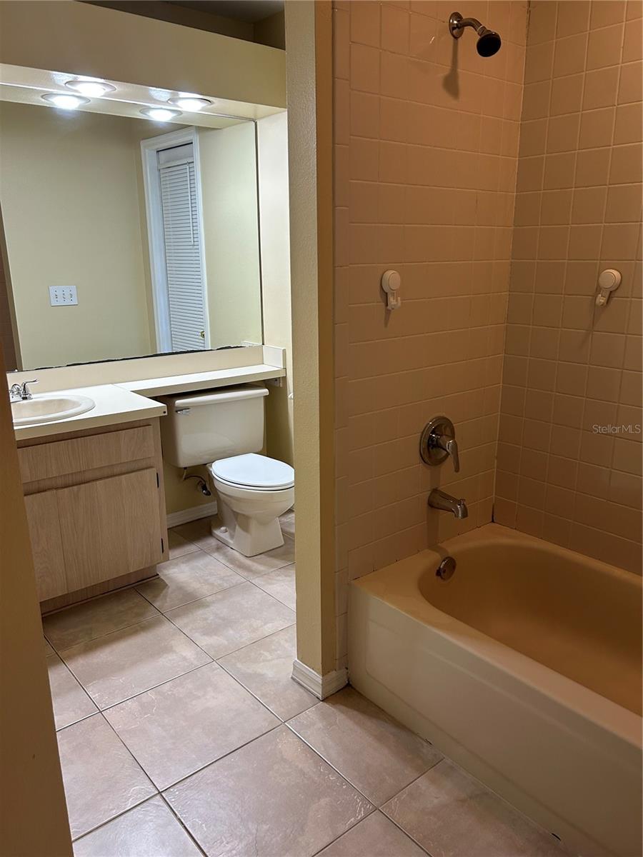9673 FOX HEARST RD — photo 13