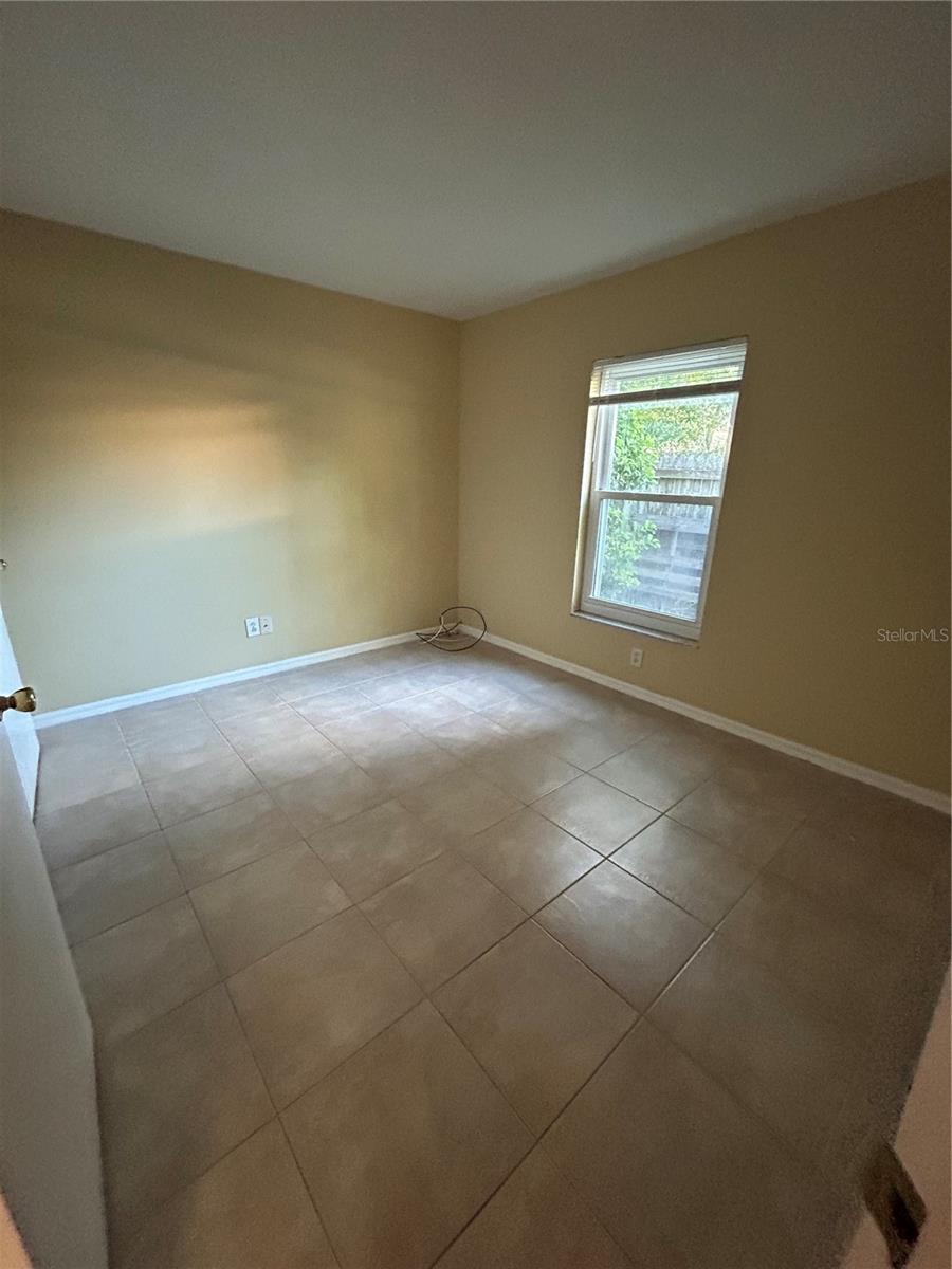 9673 FOX HEARST RD — photo 11