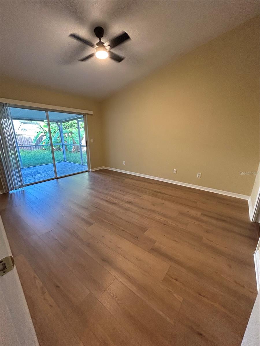 9673 FOX HEARST RD — photo 6
