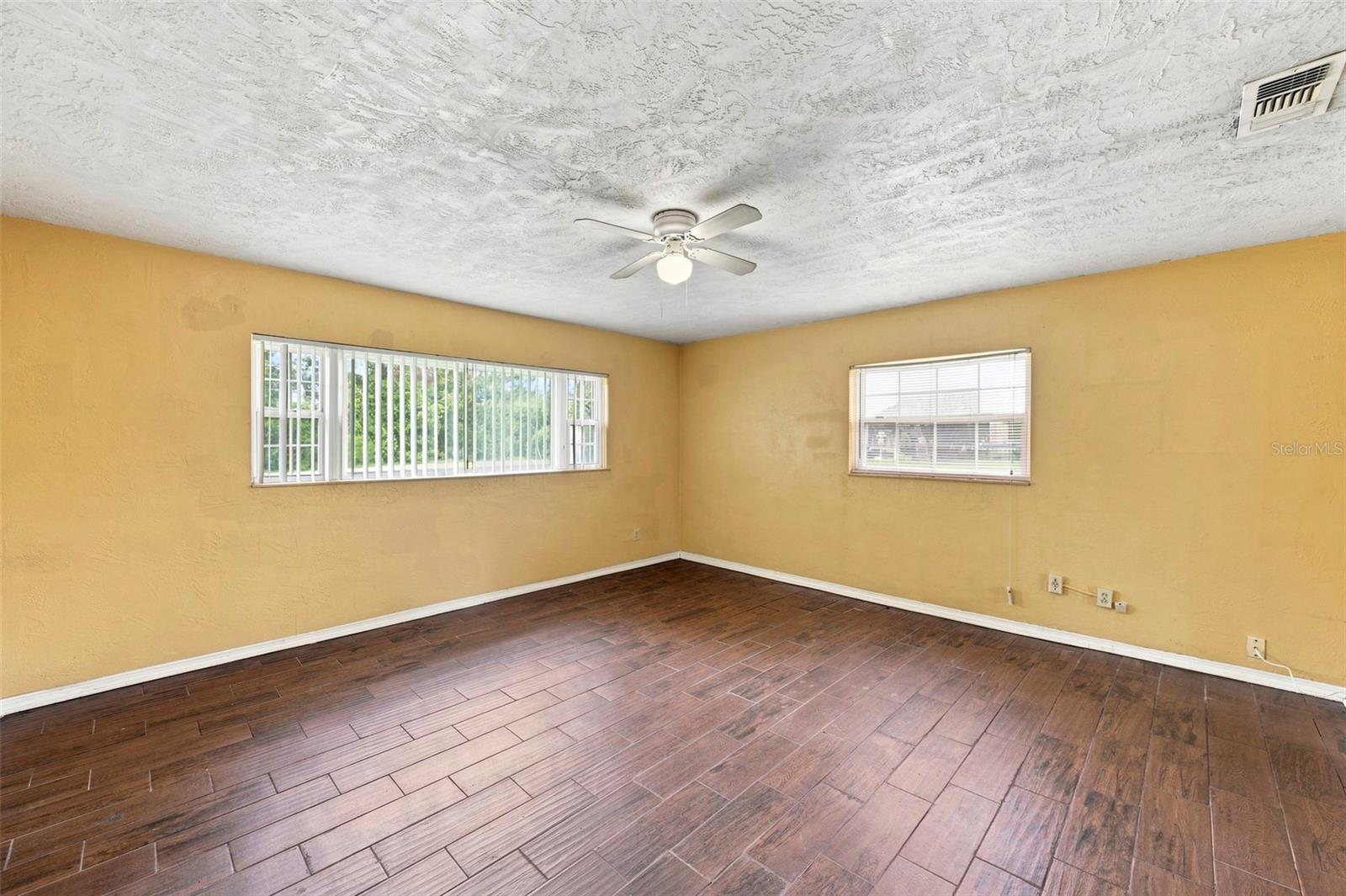 4310 DR MARTIN LUTHER KING JR ST S — photo 13