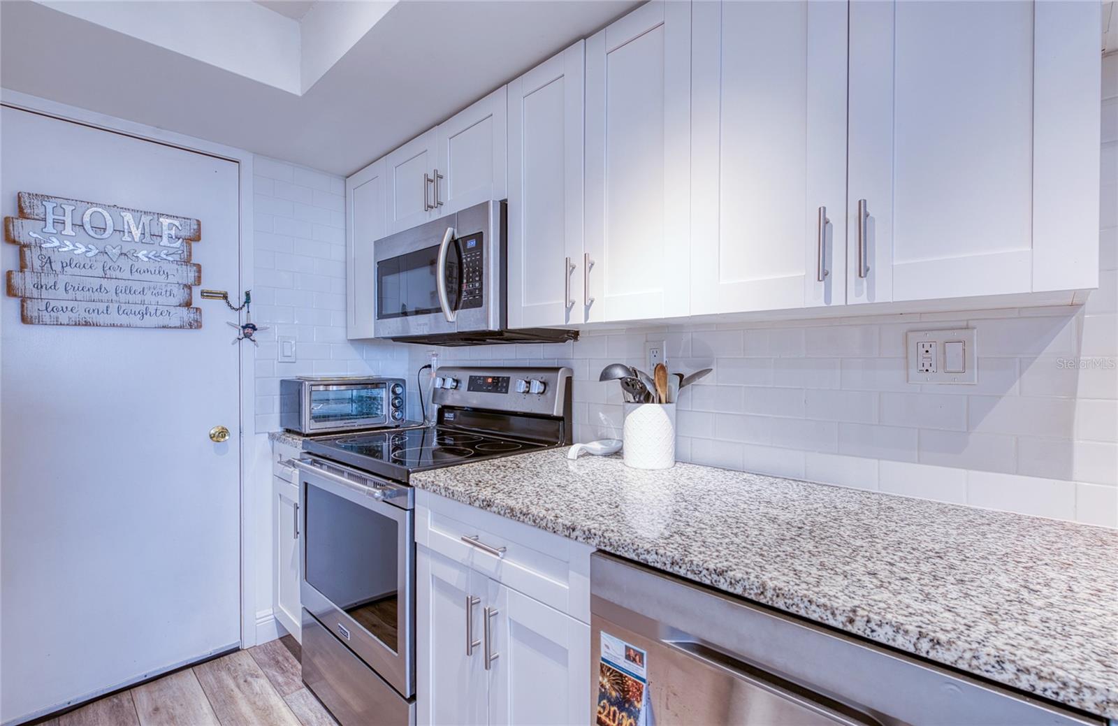 7400 SUN ISLAND DR S #709 — photo 12