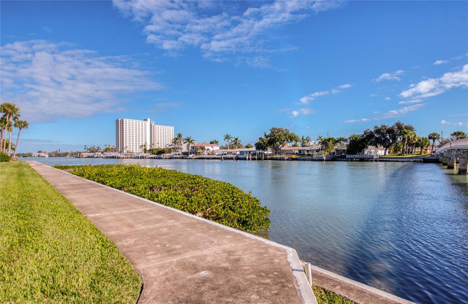 7400 SUN ISLAND DR S #709 — photo 45