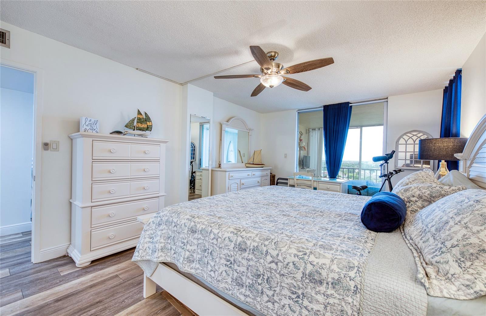 7400 SUN ISLAND DR S #709 — photo 27