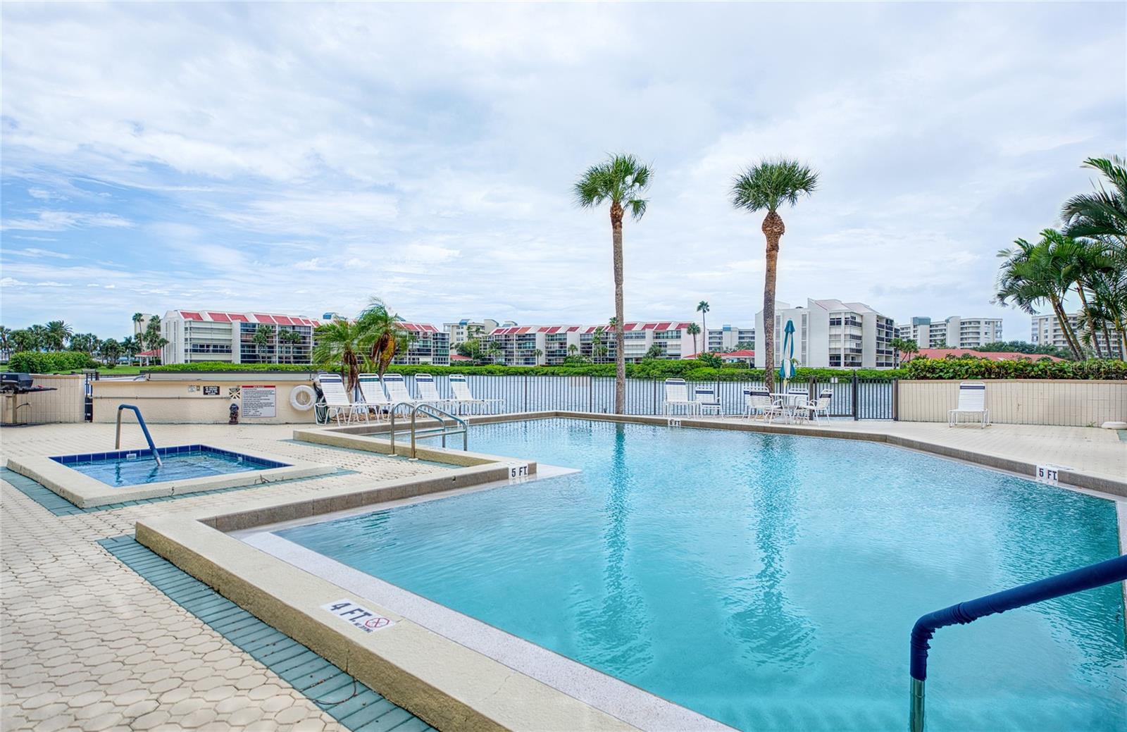 7400 SUN ISLAND DR S #709 — photo 39