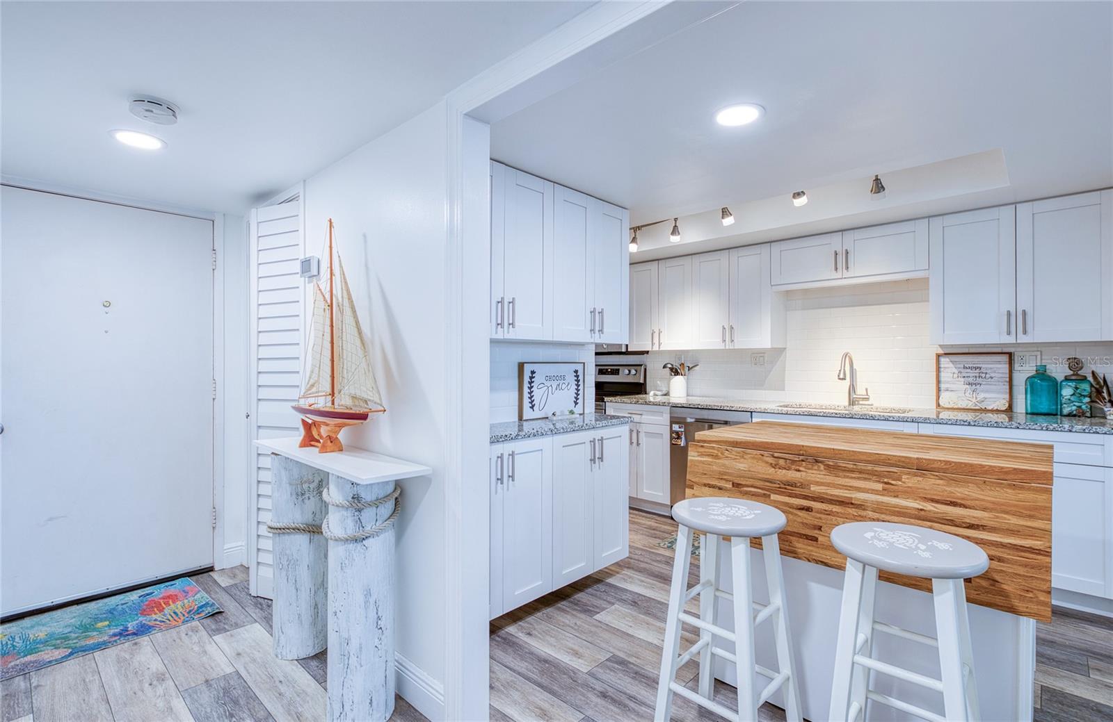 7400 SUN ISLAND DR S #709 — photo 13