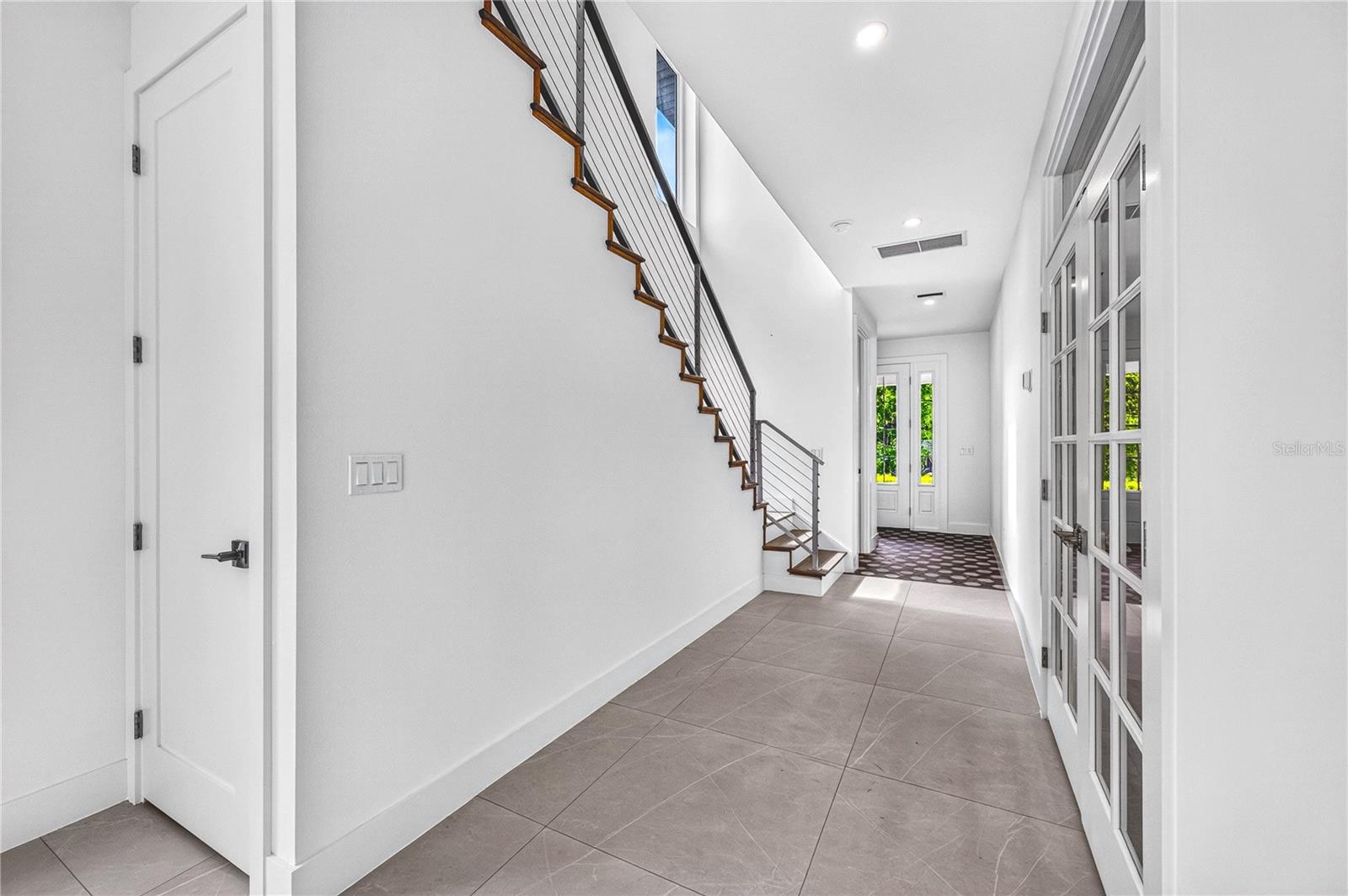 2590 FLOYD ST — photo 5