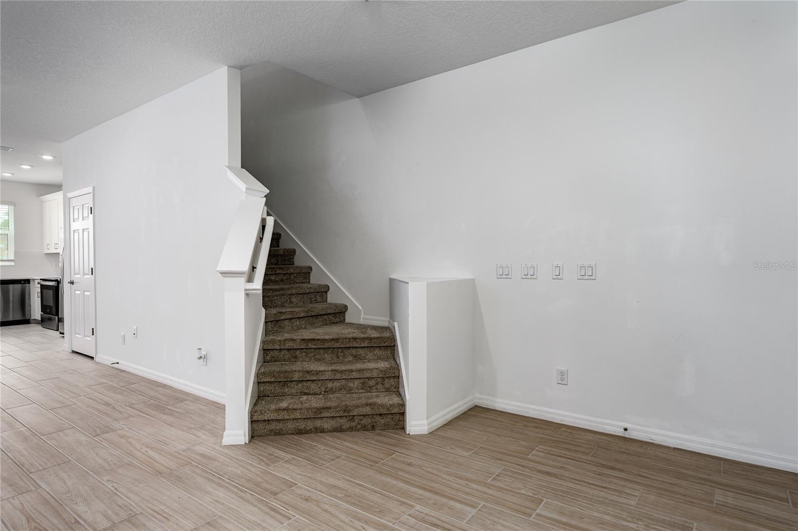 254 VIA ANINA DR — photo 12