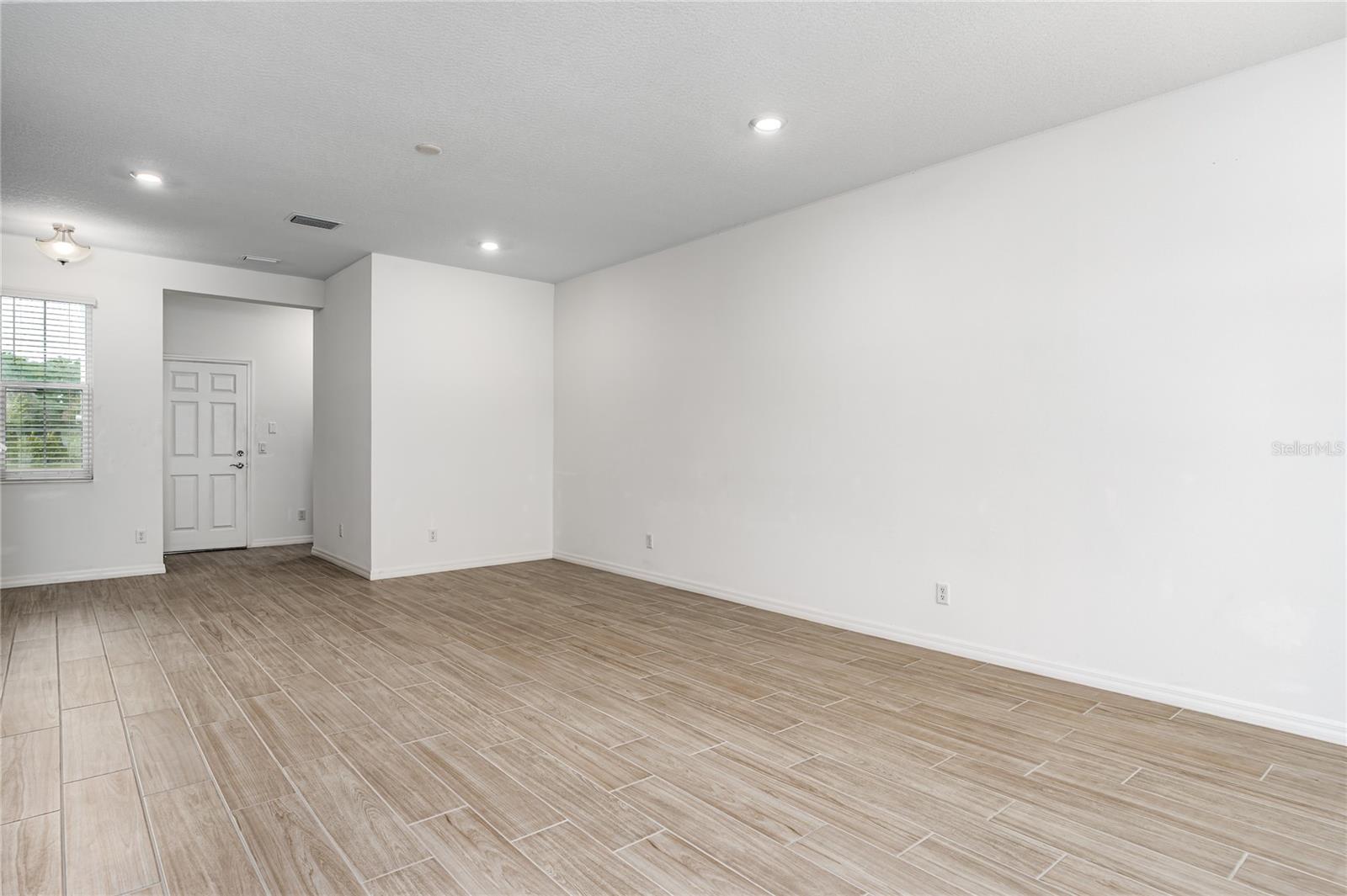254 VIA ANINA DR — photo 10