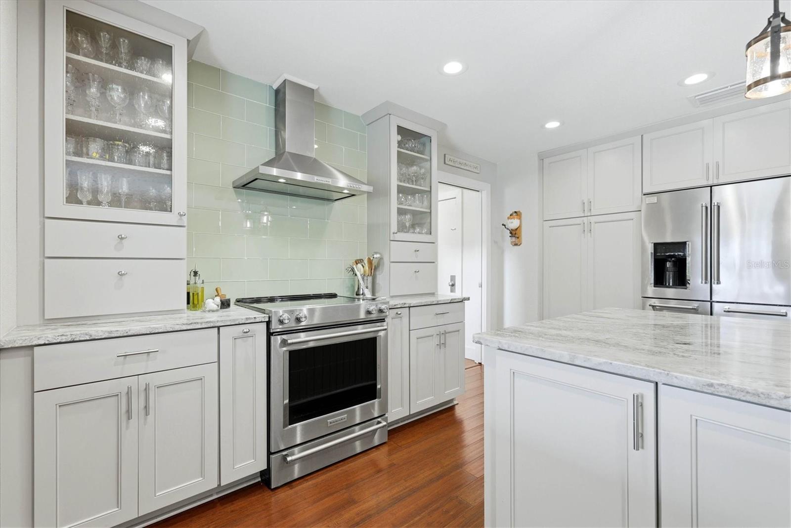 5505 BENEVA WOODS CIR — photo 10