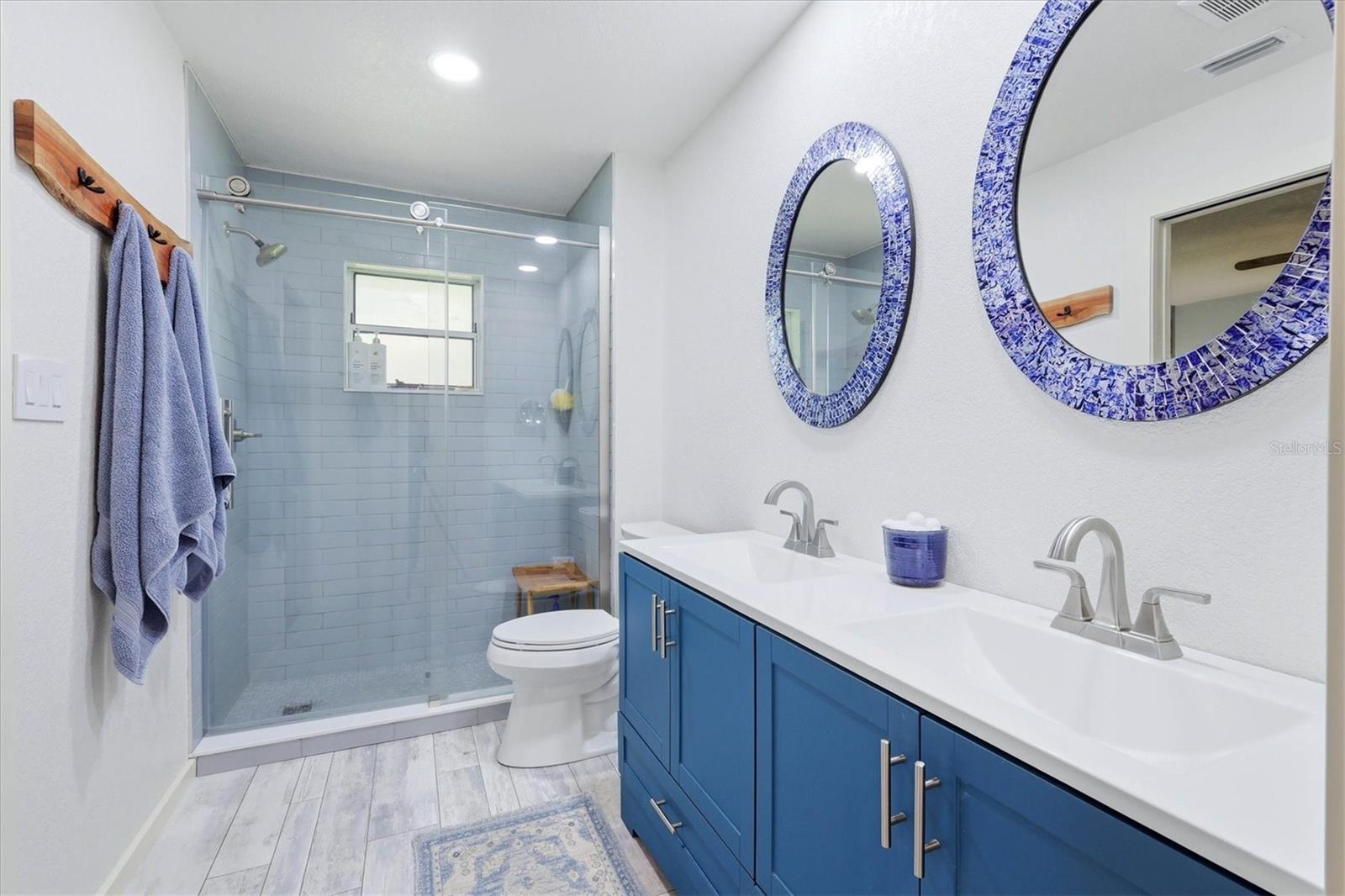 5505 BENEVA WOODS CIR — photo 20