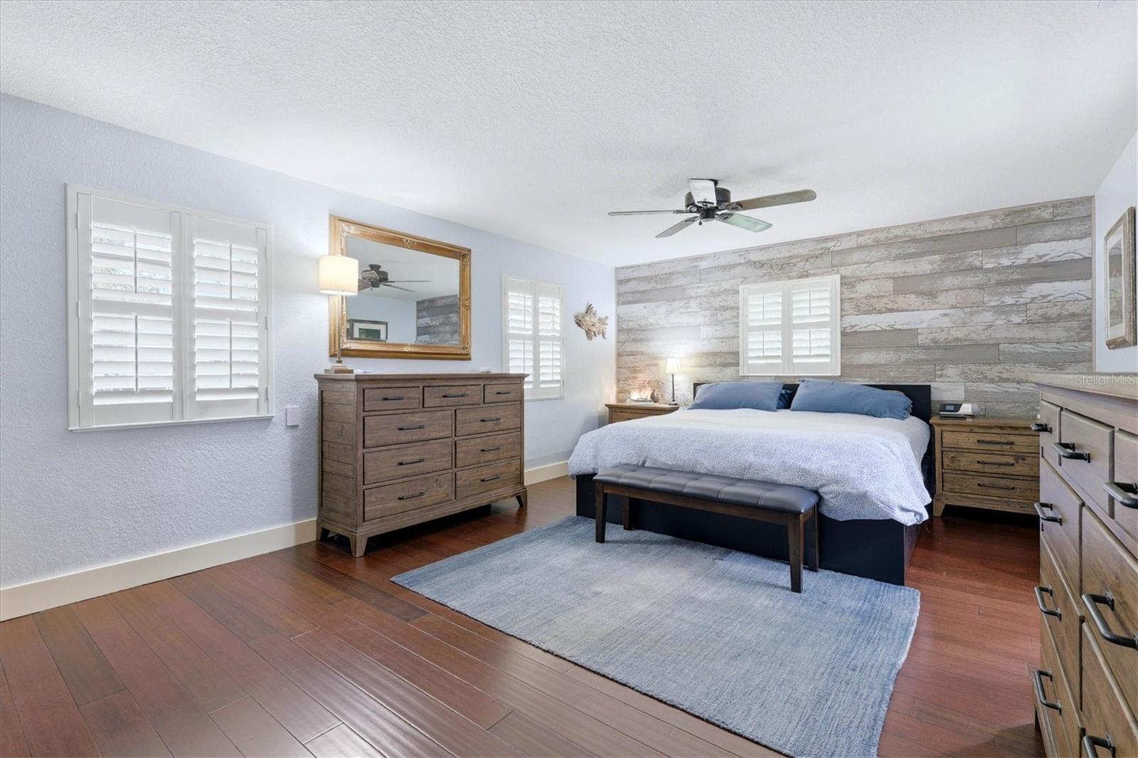 5505 BENEVA WOODS CIR — photo 18