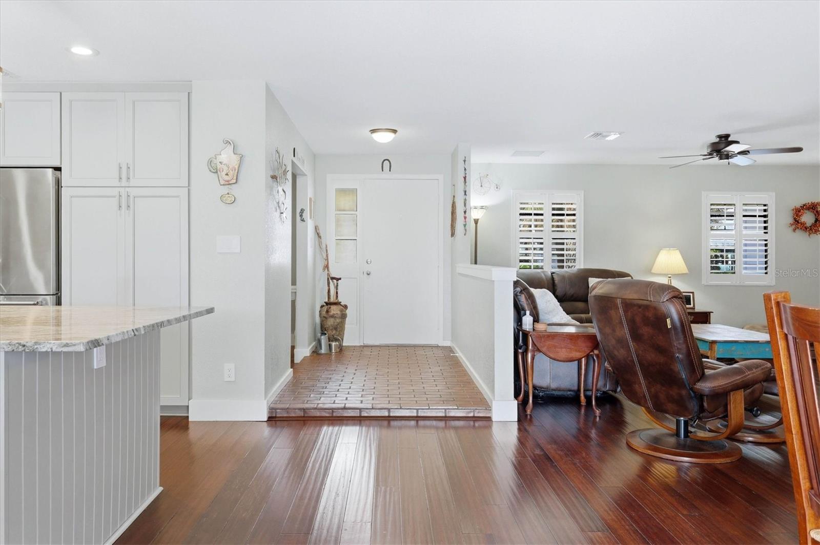 5505 BENEVA WOODS CIR — photo 5