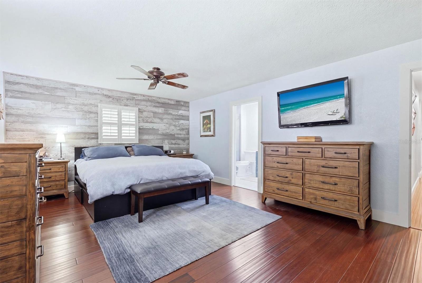 5505 BENEVA WOODS CIR — photo 19