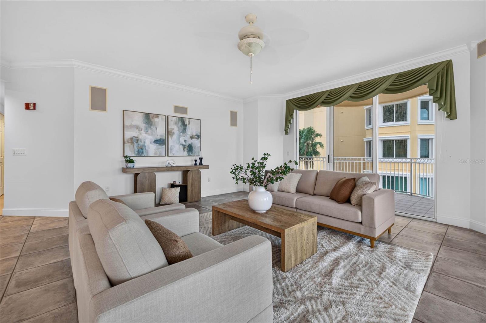 555 5TH AVE NE #521 — photo 7
