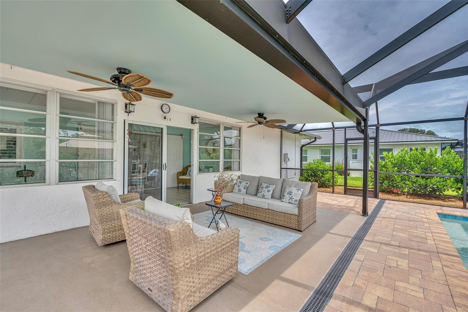 720 S GONDOLA DR — photo 24