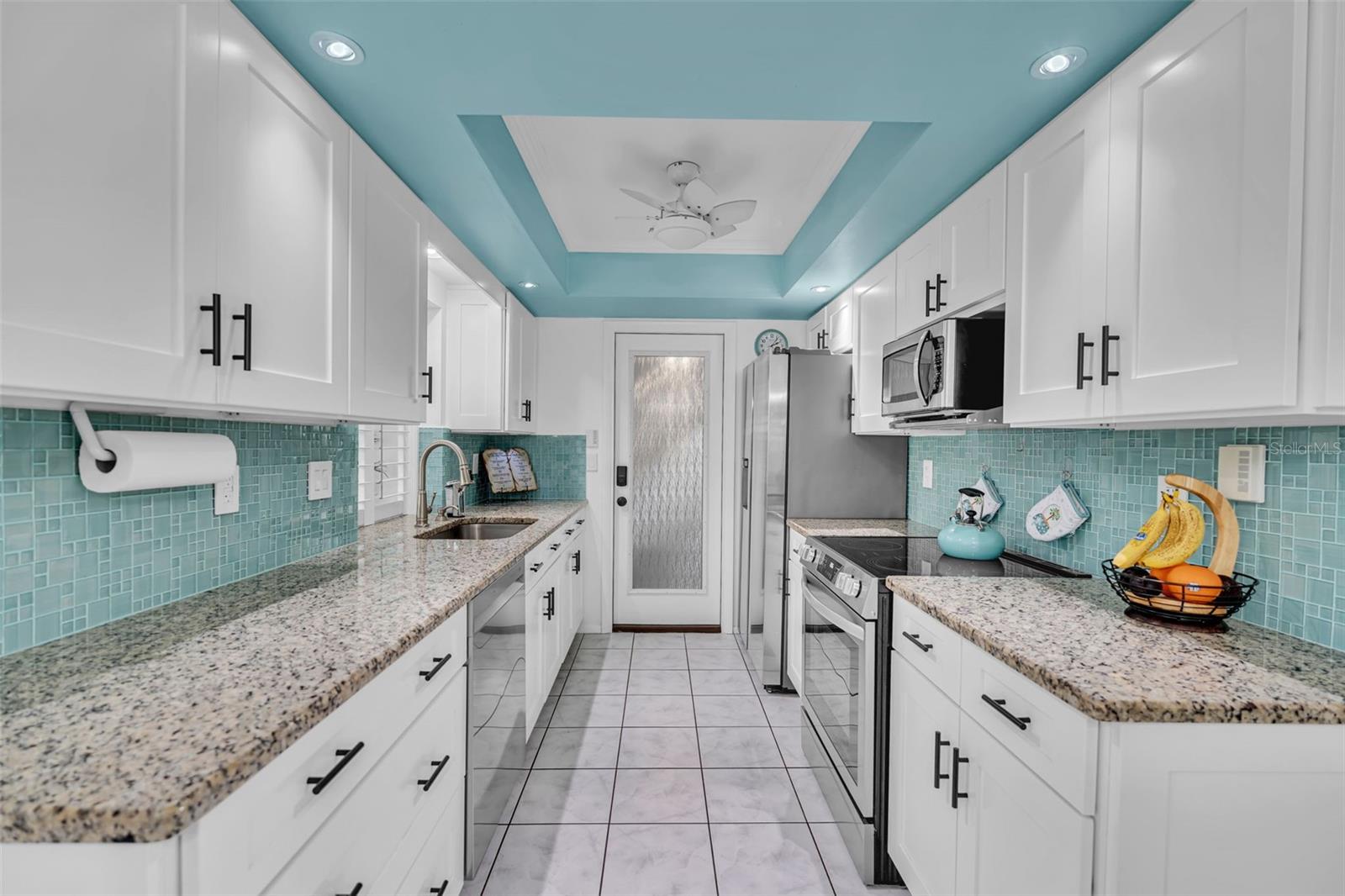 720 S GONDOLA DR — photo 43