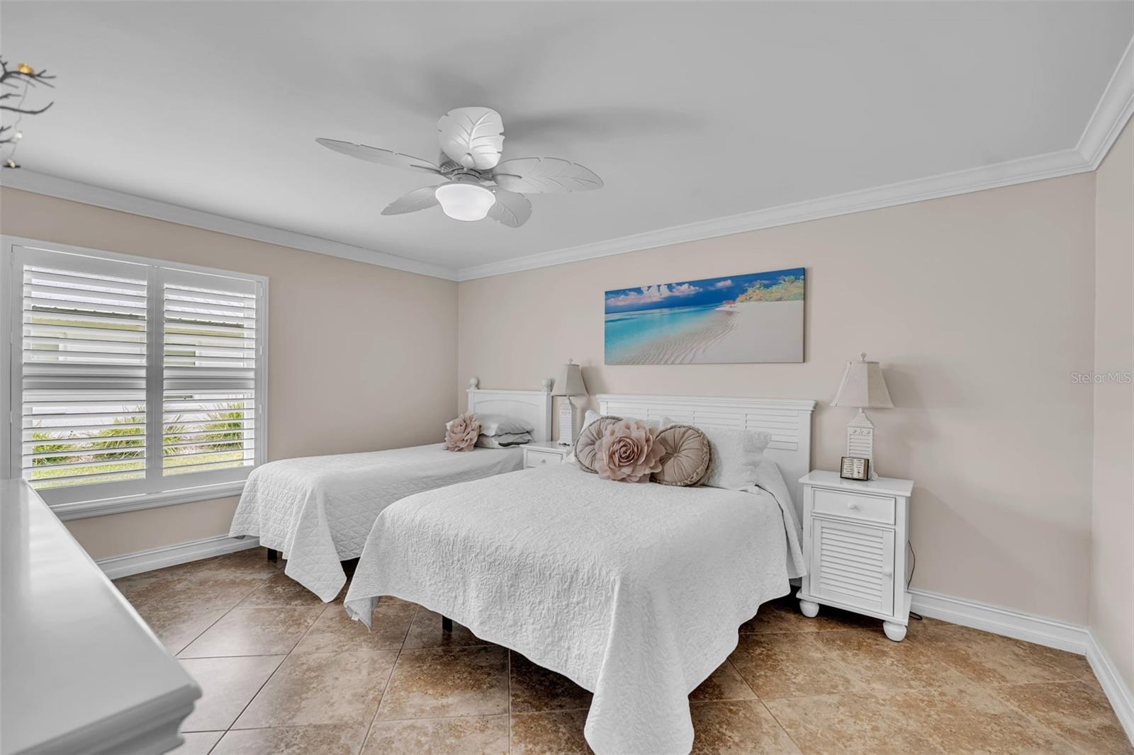 720 S GONDOLA DR — photo 47