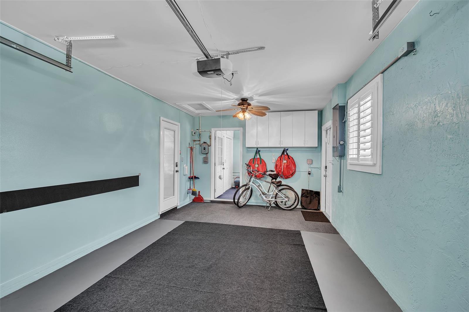 720 S GONDOLA DR — photo 65