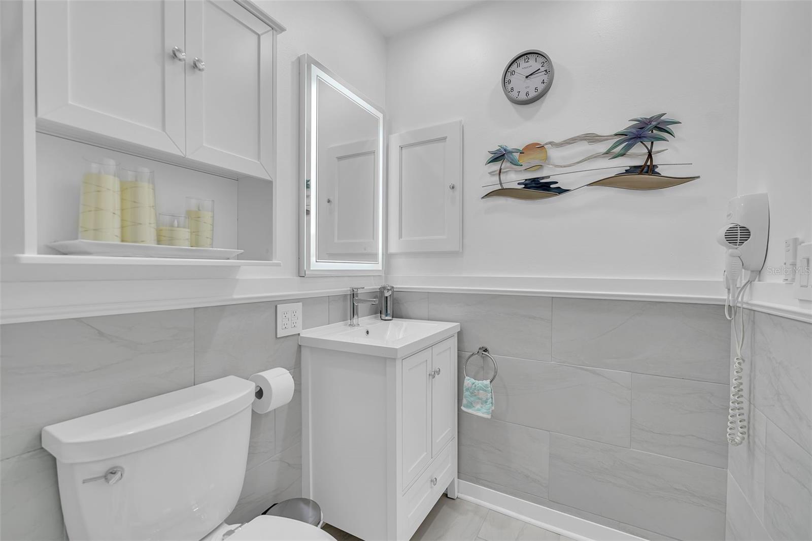 720 S GONDOLA DR — photo 57