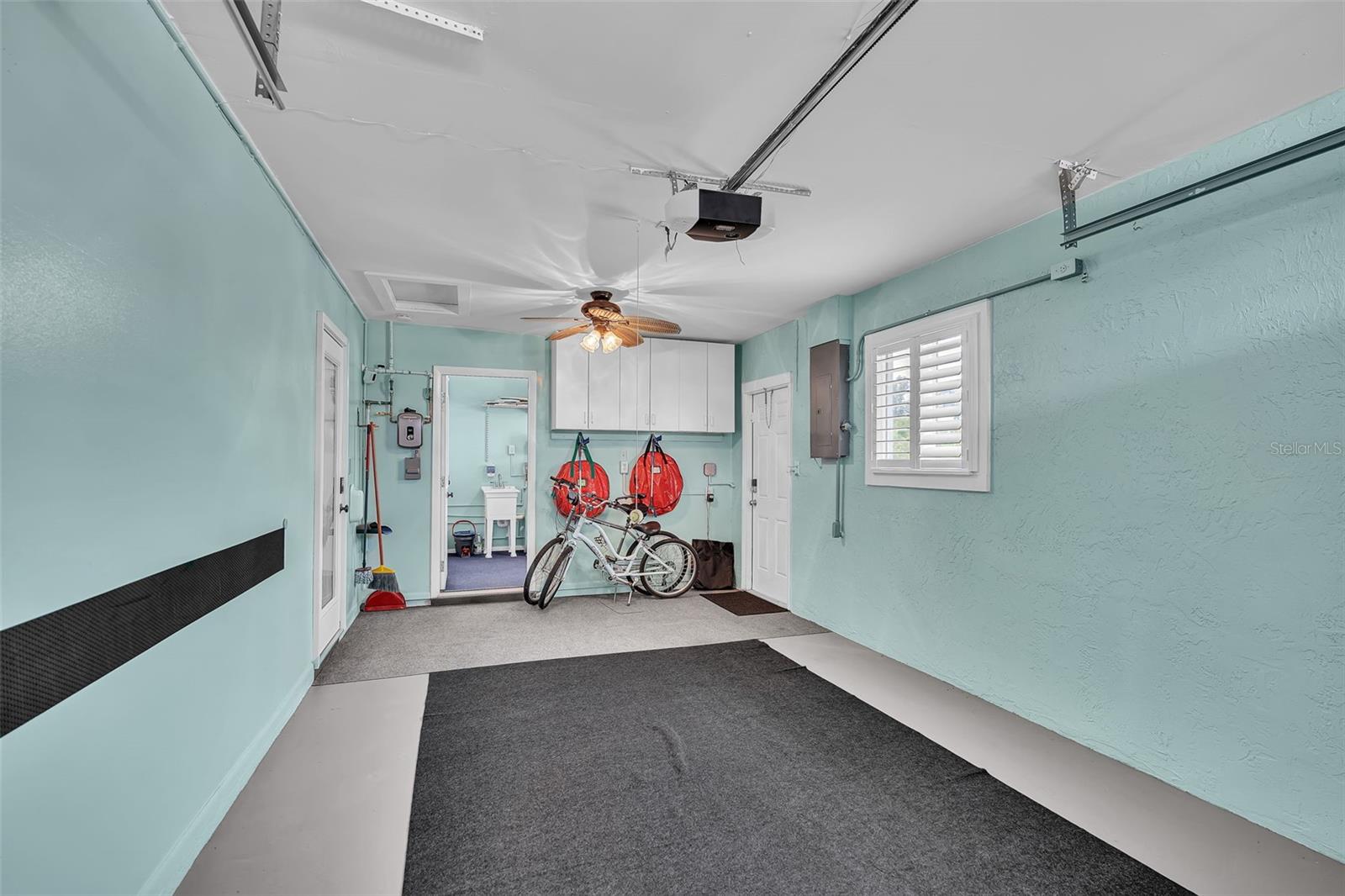 720 S GONDOLA DR — photo 64