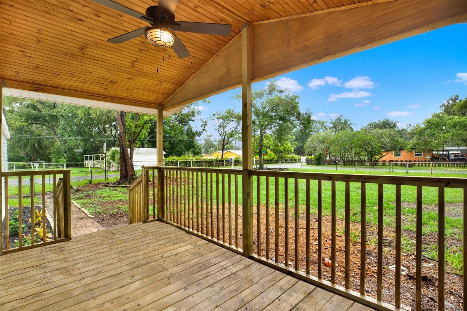 5801 MYRTLE LN — photo 2
