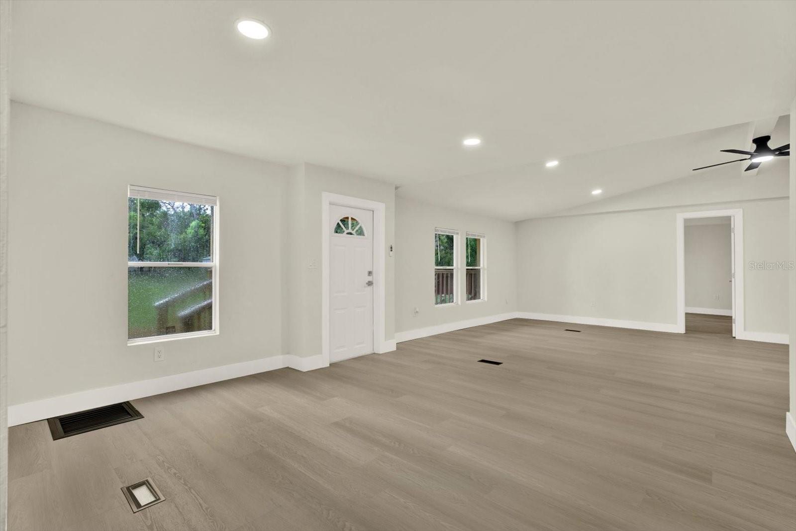 5801 MYRTLE LN — photo 8