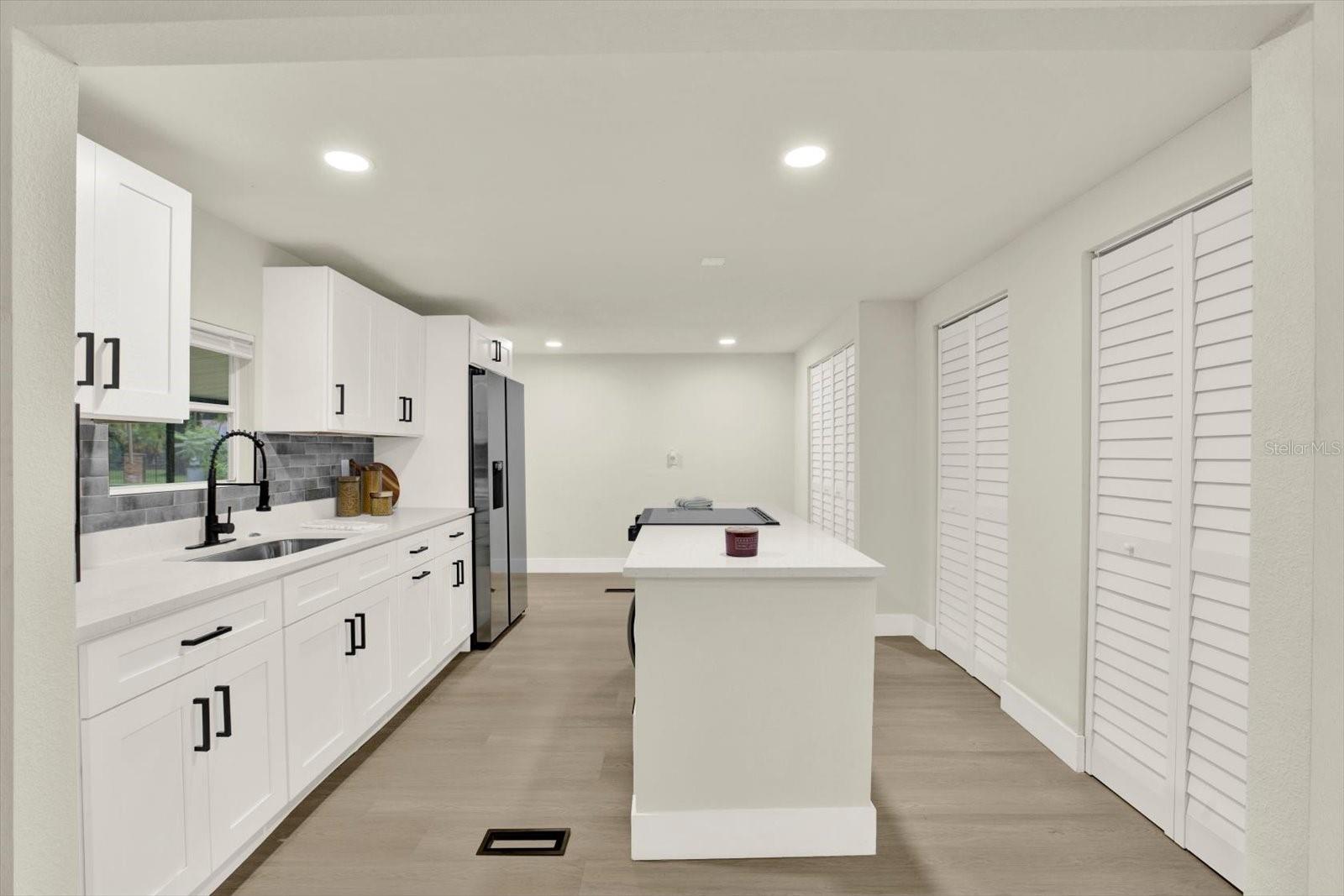5801 MYRTLE LN — photo 11