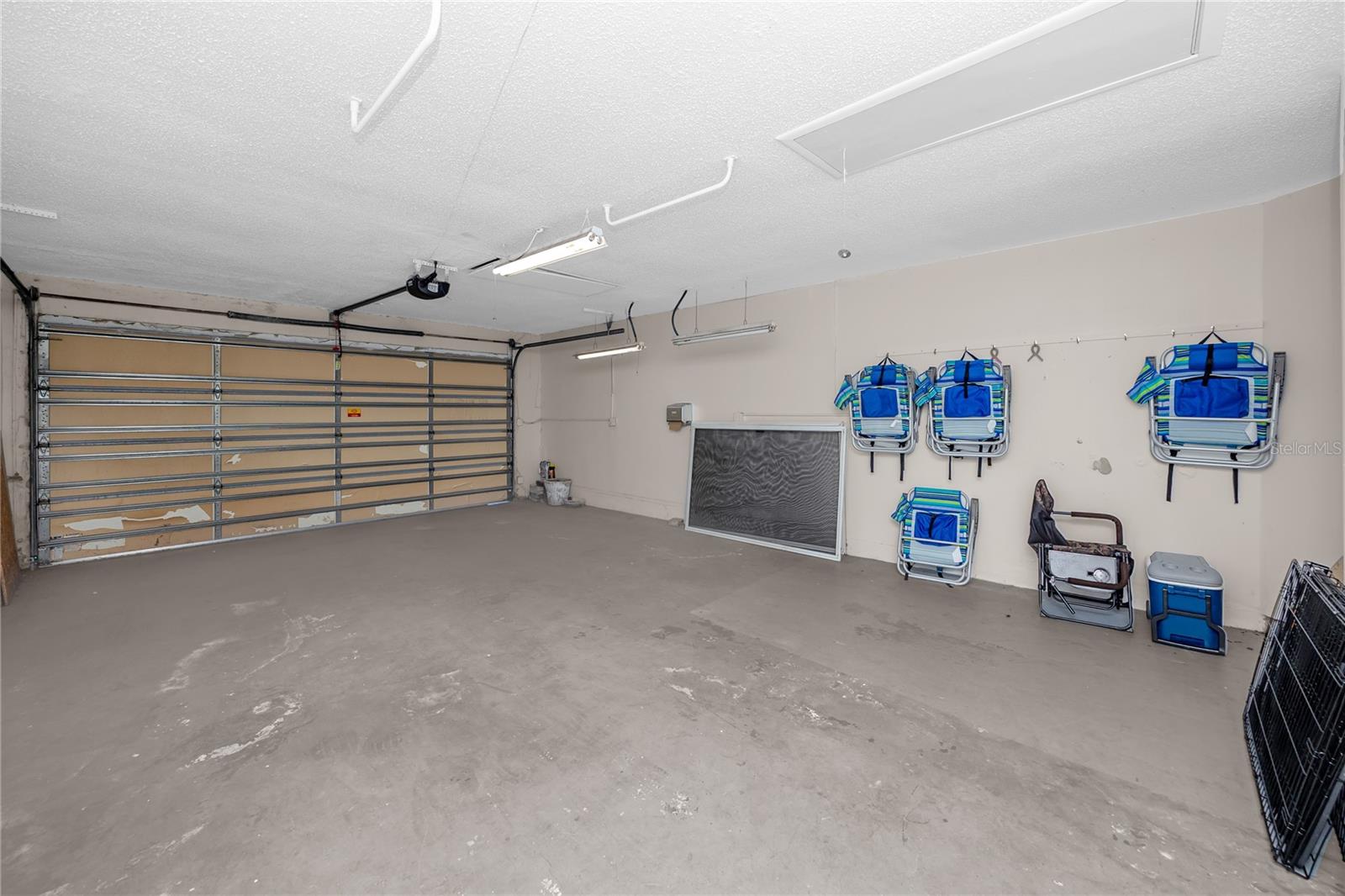 12291 MONARCH CIR — photo 32