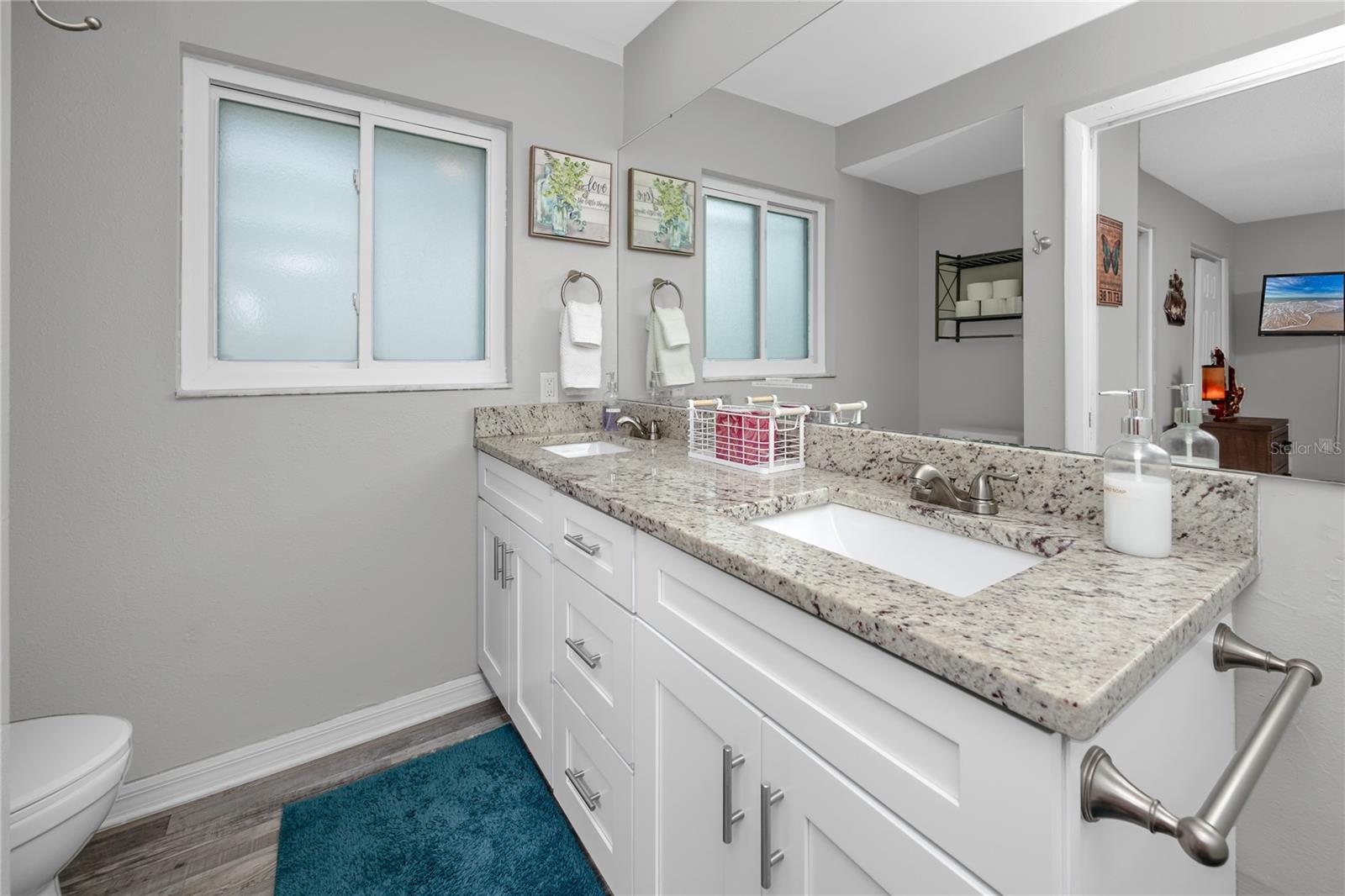 12291 MONARCH CIR — photo 22