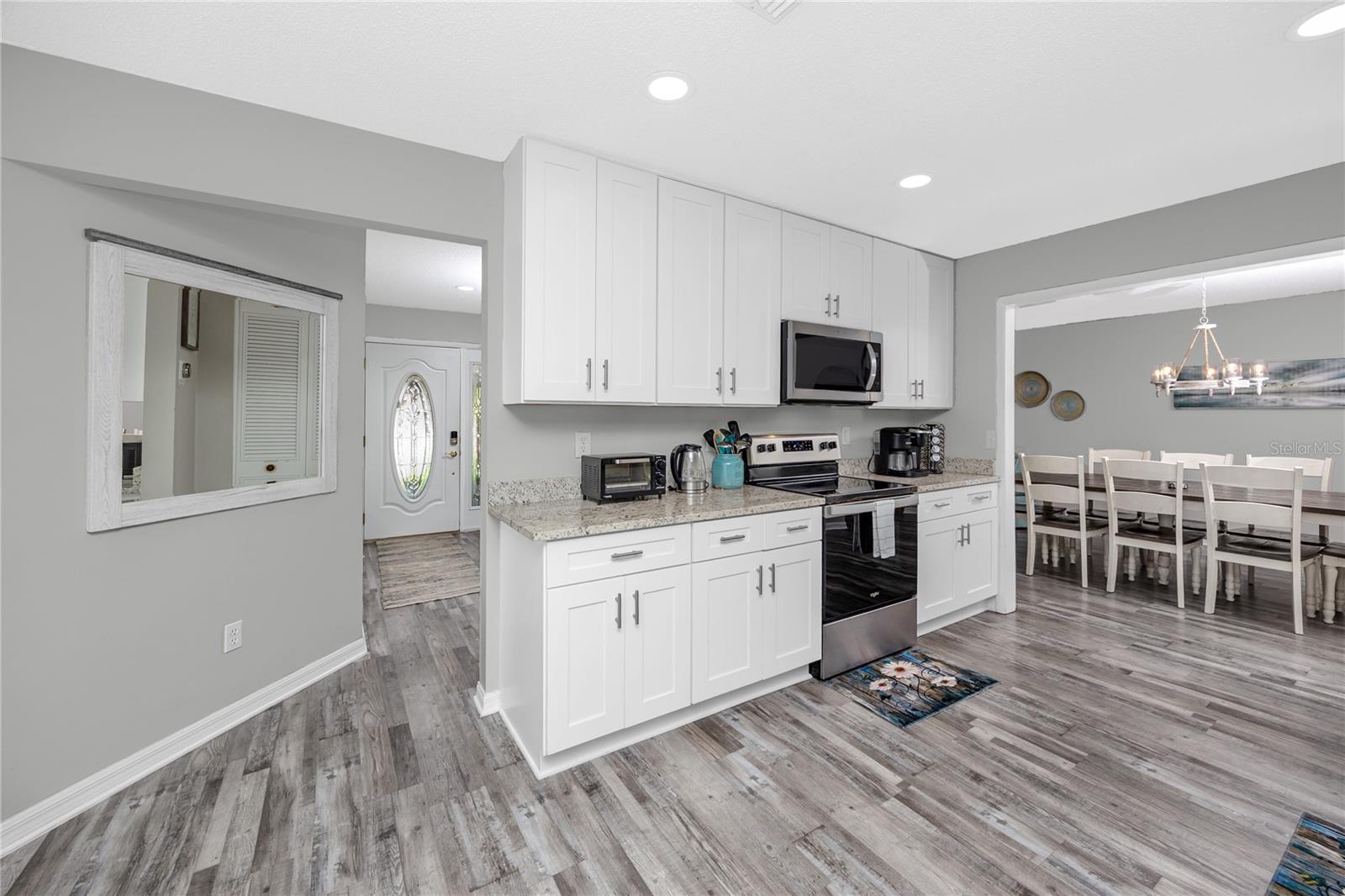 12291 MONARCH CIR — photo 16