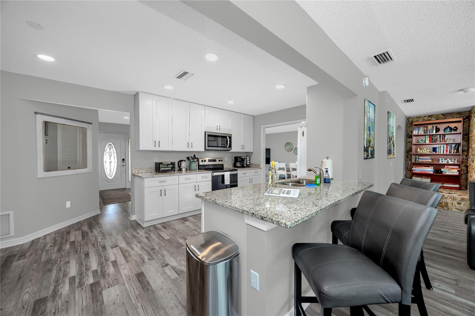 12291 MONARCH CIR — photo 15
