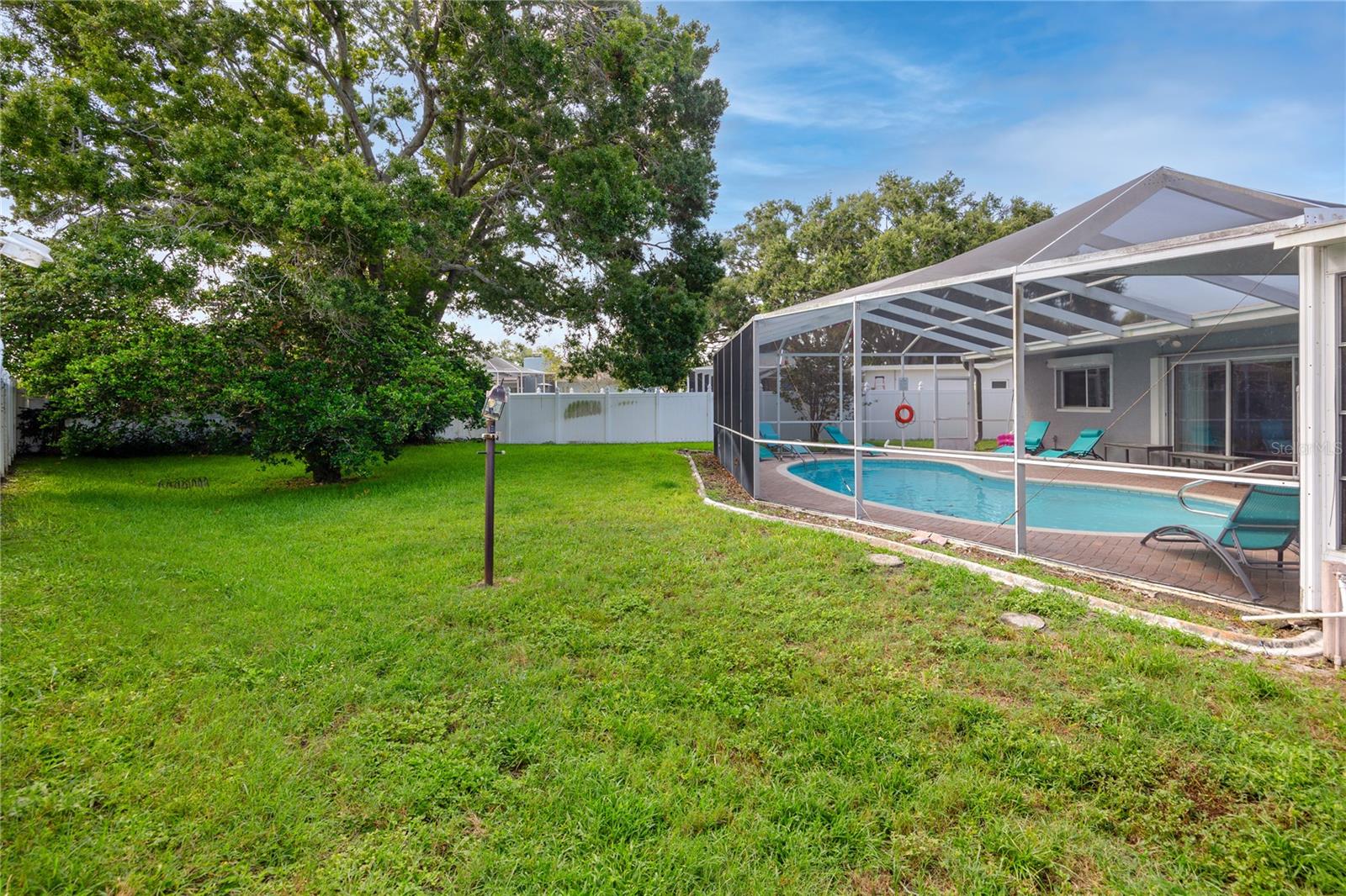 12291 MONARCH CIR — photo 40