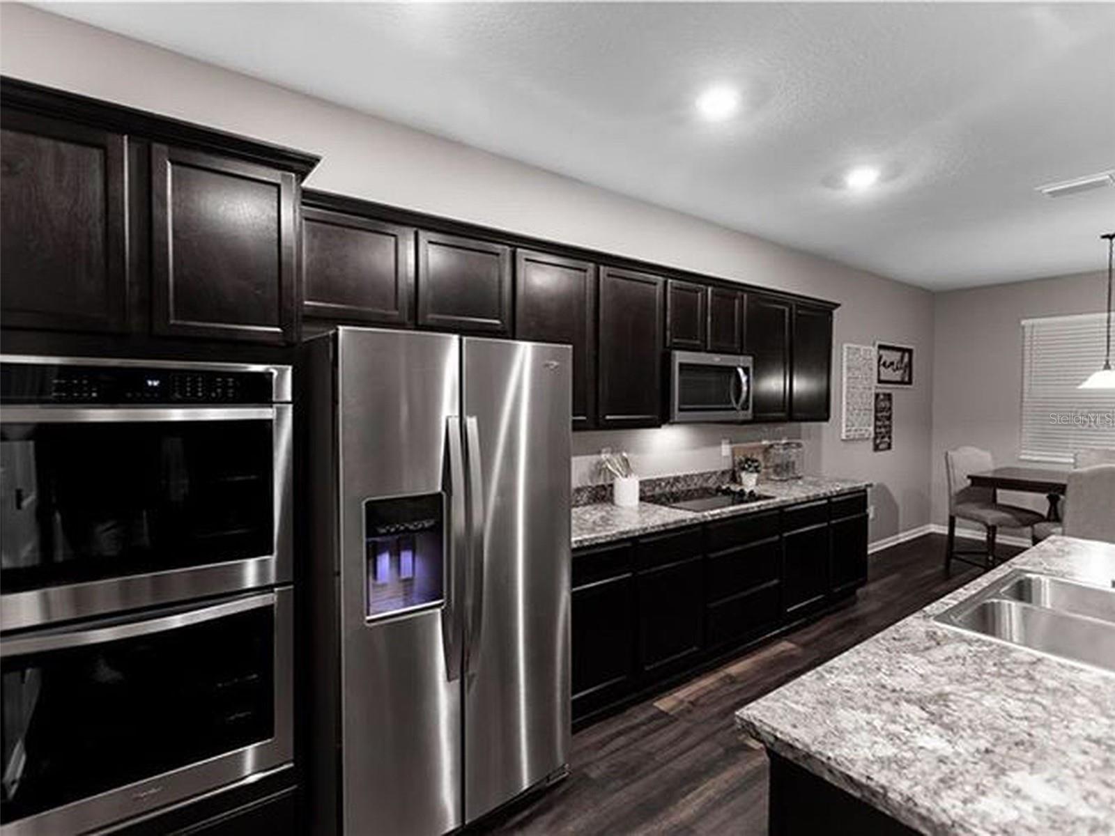 9318 EQUITY LN — photo 2