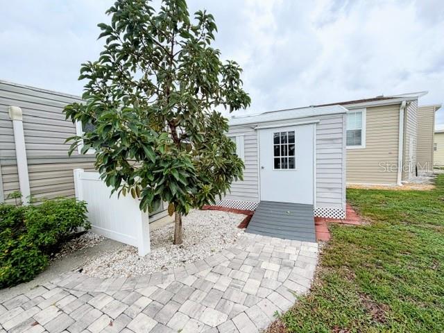 801 S WATERWAY — photo 15