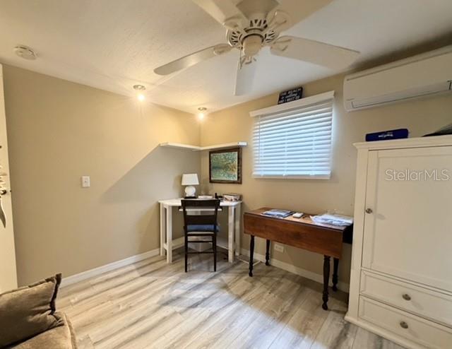 801 S WATERWAY — photo 12