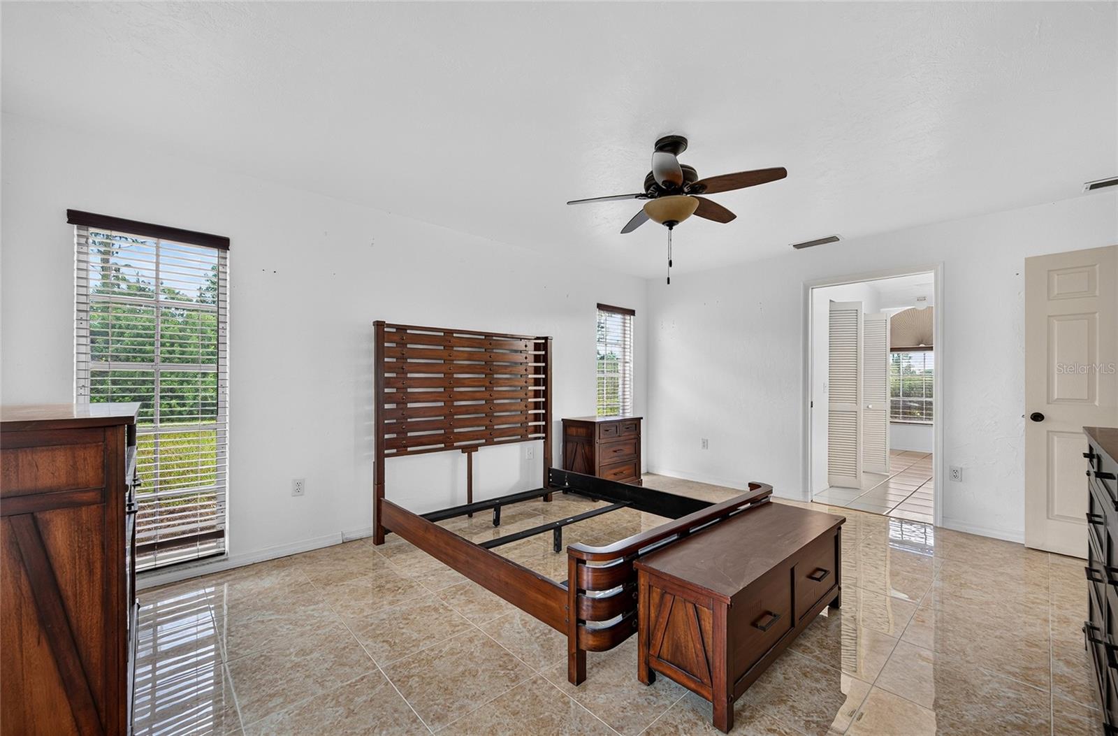 105 JACARANDA BLVD — photo 13