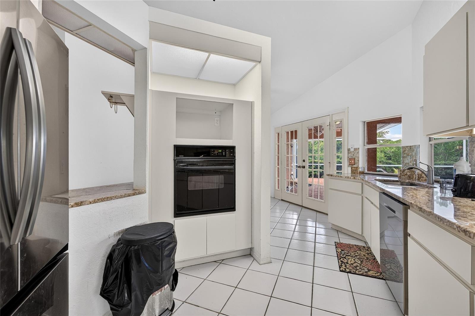 105 JACARANDA BLVD — photo 27