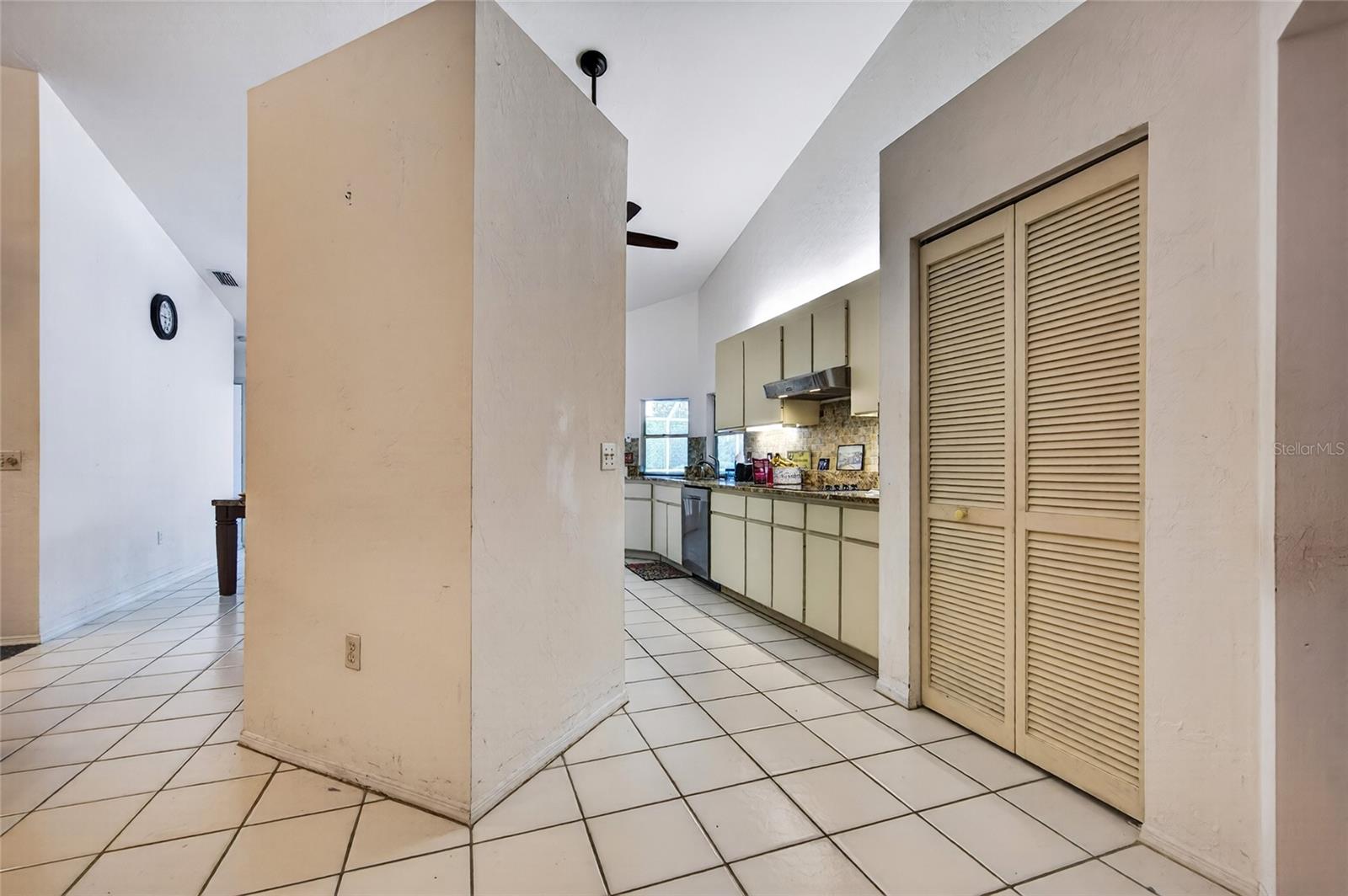 105 JACARANDA BLVD — photo 23
